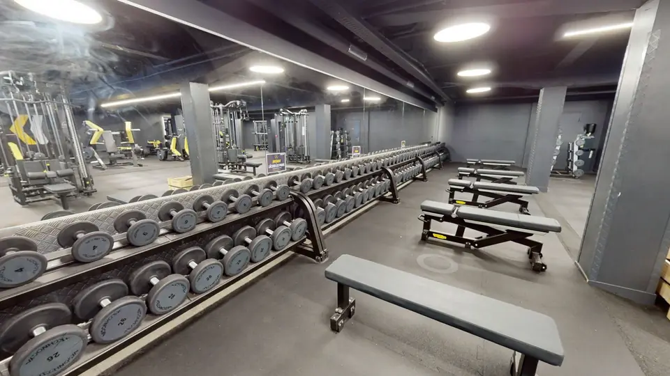 Banc inclinable amovible, machine disponible au Fitness Park Amiens Centre-Ville