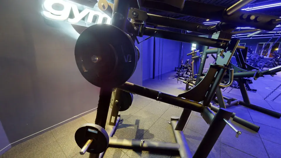 Viking press, machine disponible au Fitness Park Amiens Centre-Ville