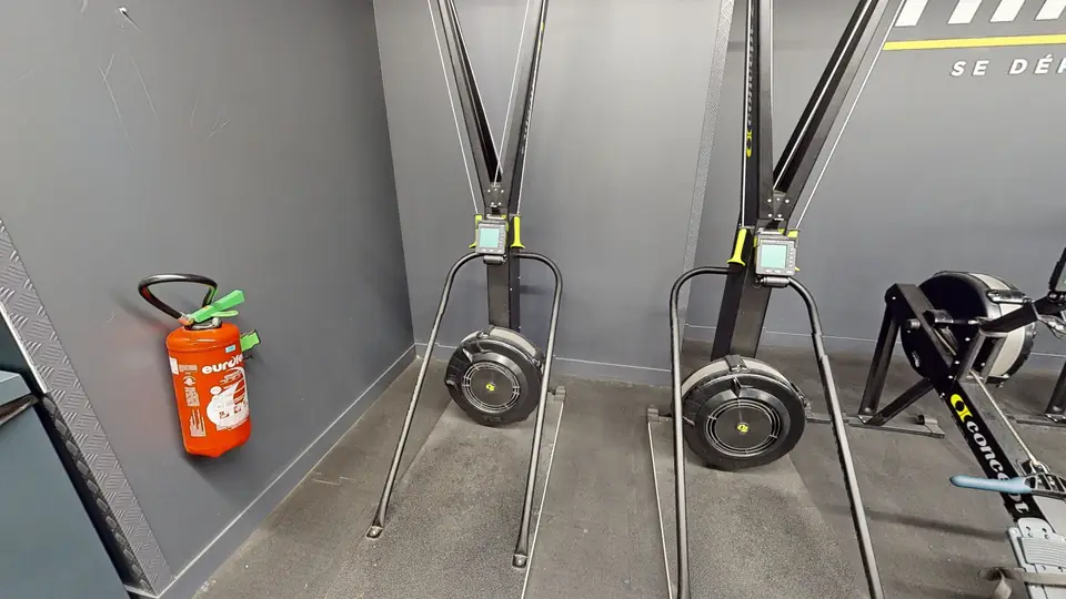 SkiErg, machine disponible au Fitness Park Amiens Centre-Ville